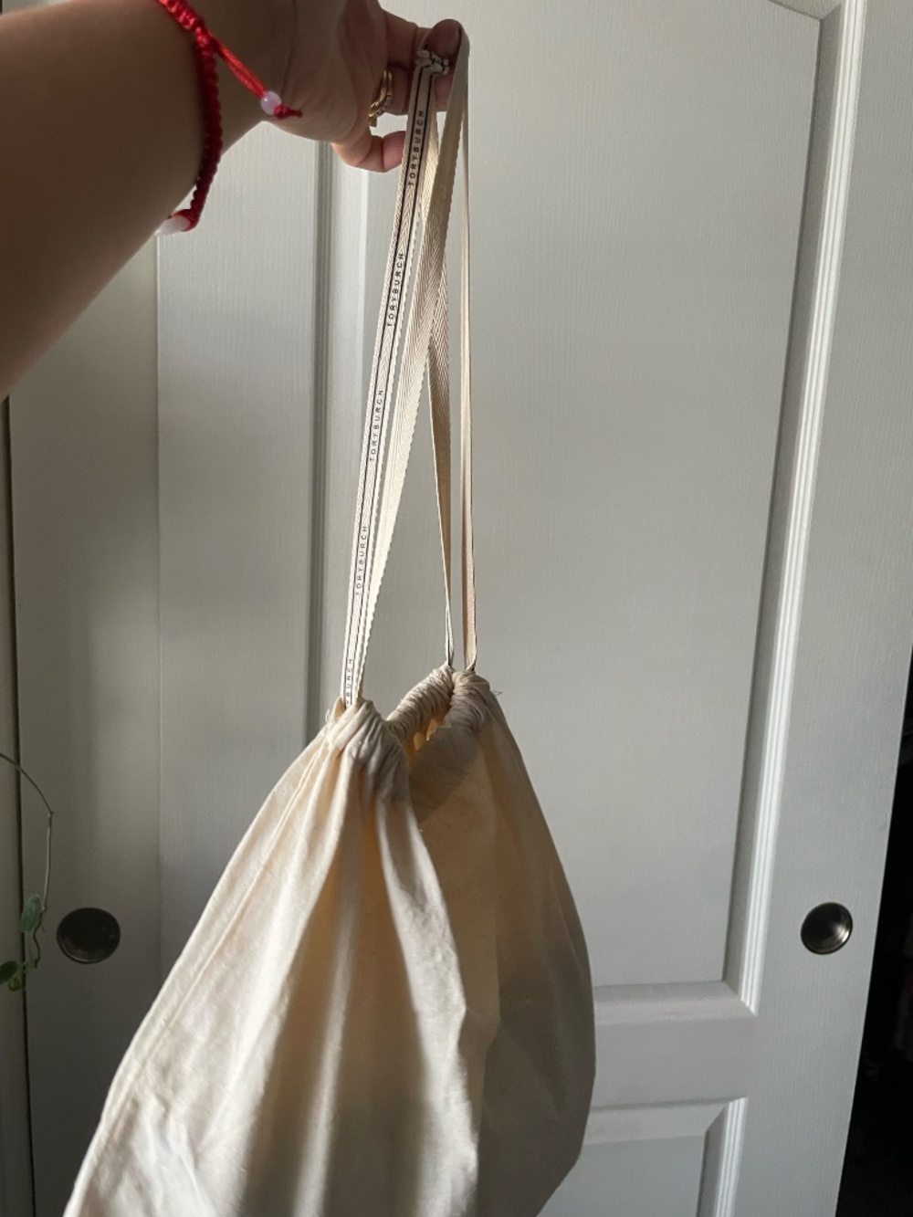 Tory Burch T Monogram - Picture 10 of 11